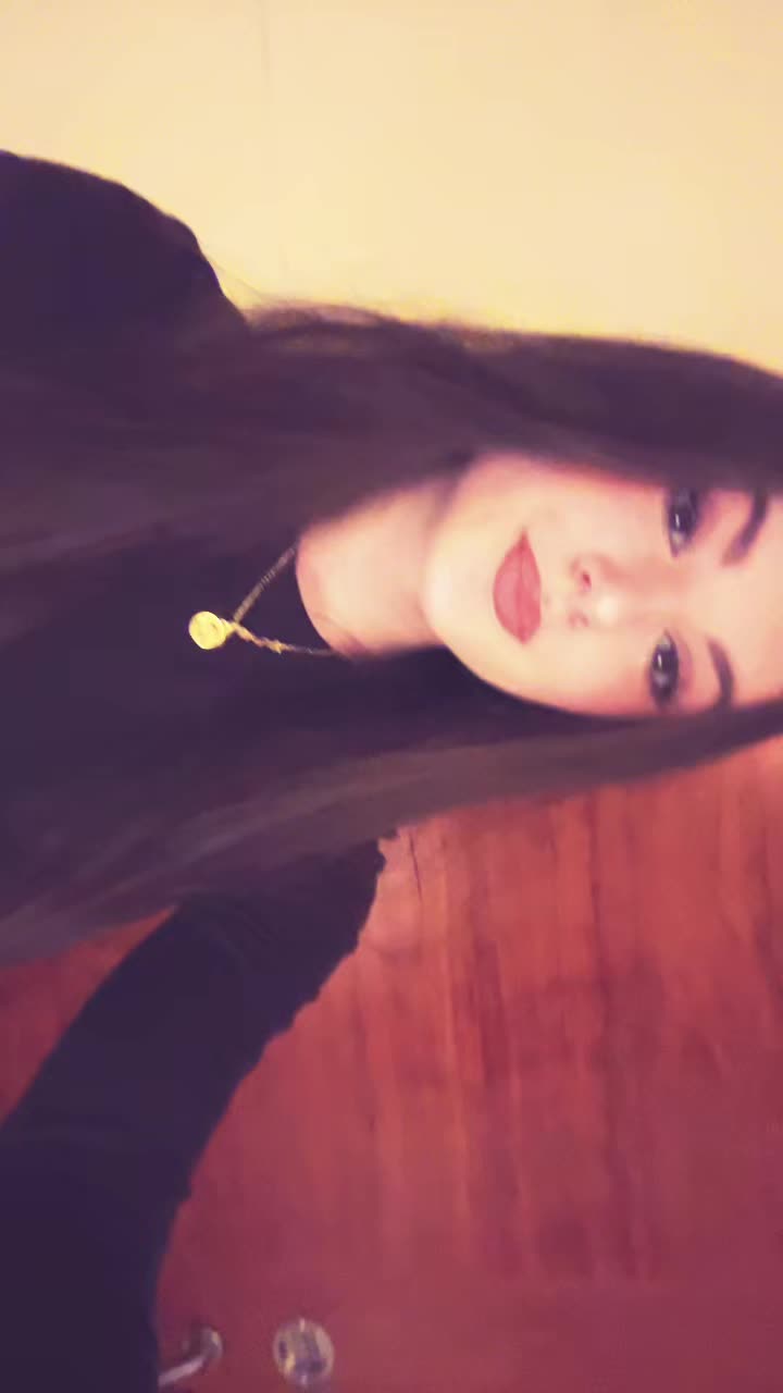 @Luc&iacute;a L&oacute;pez