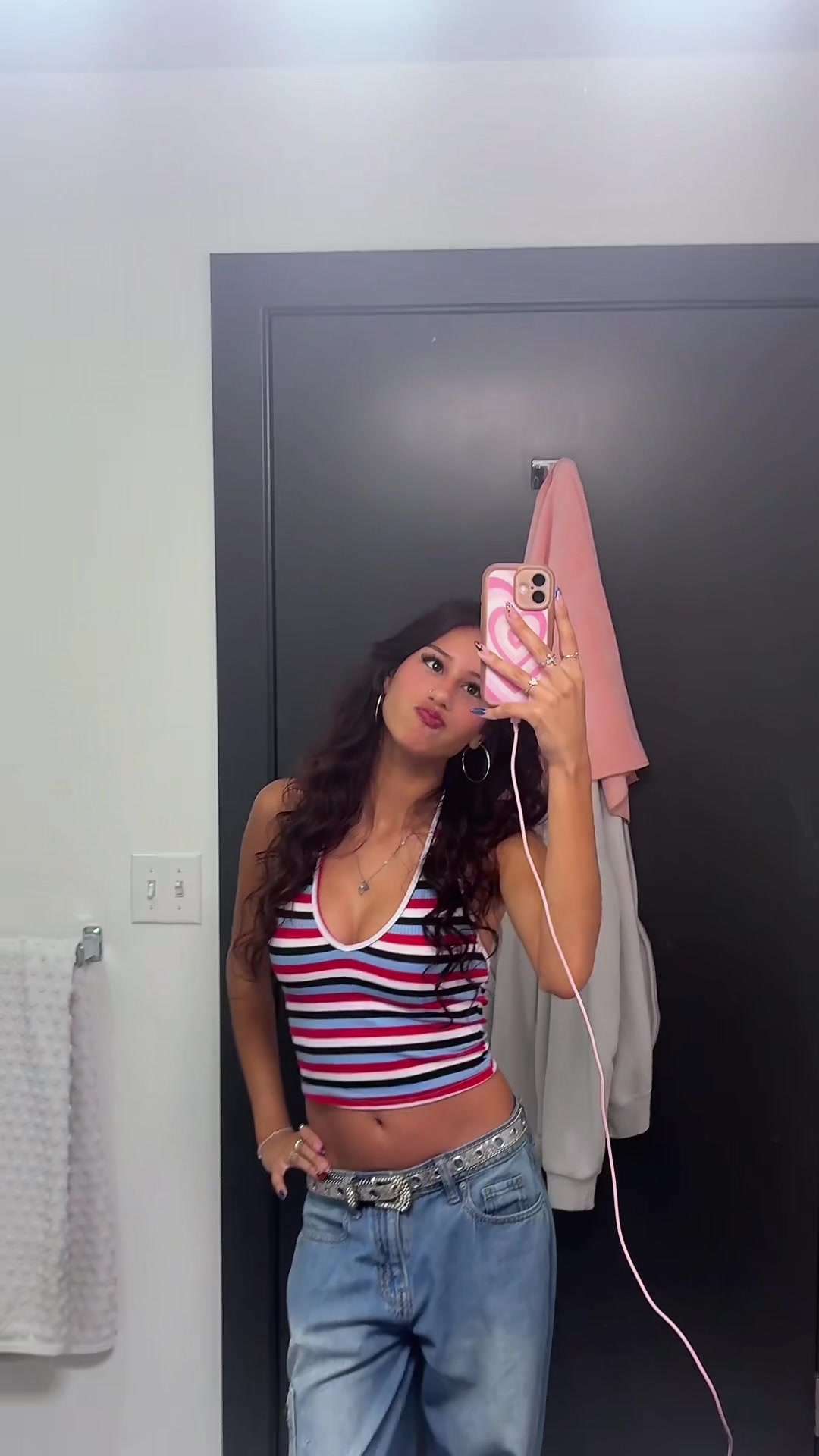 @bella★