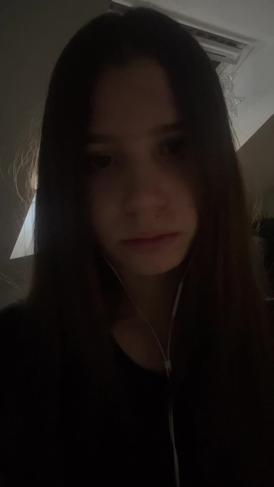 @♱