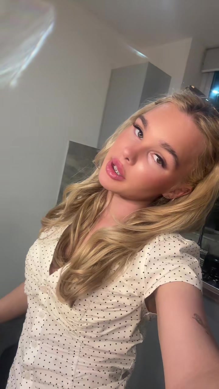 @elzz
