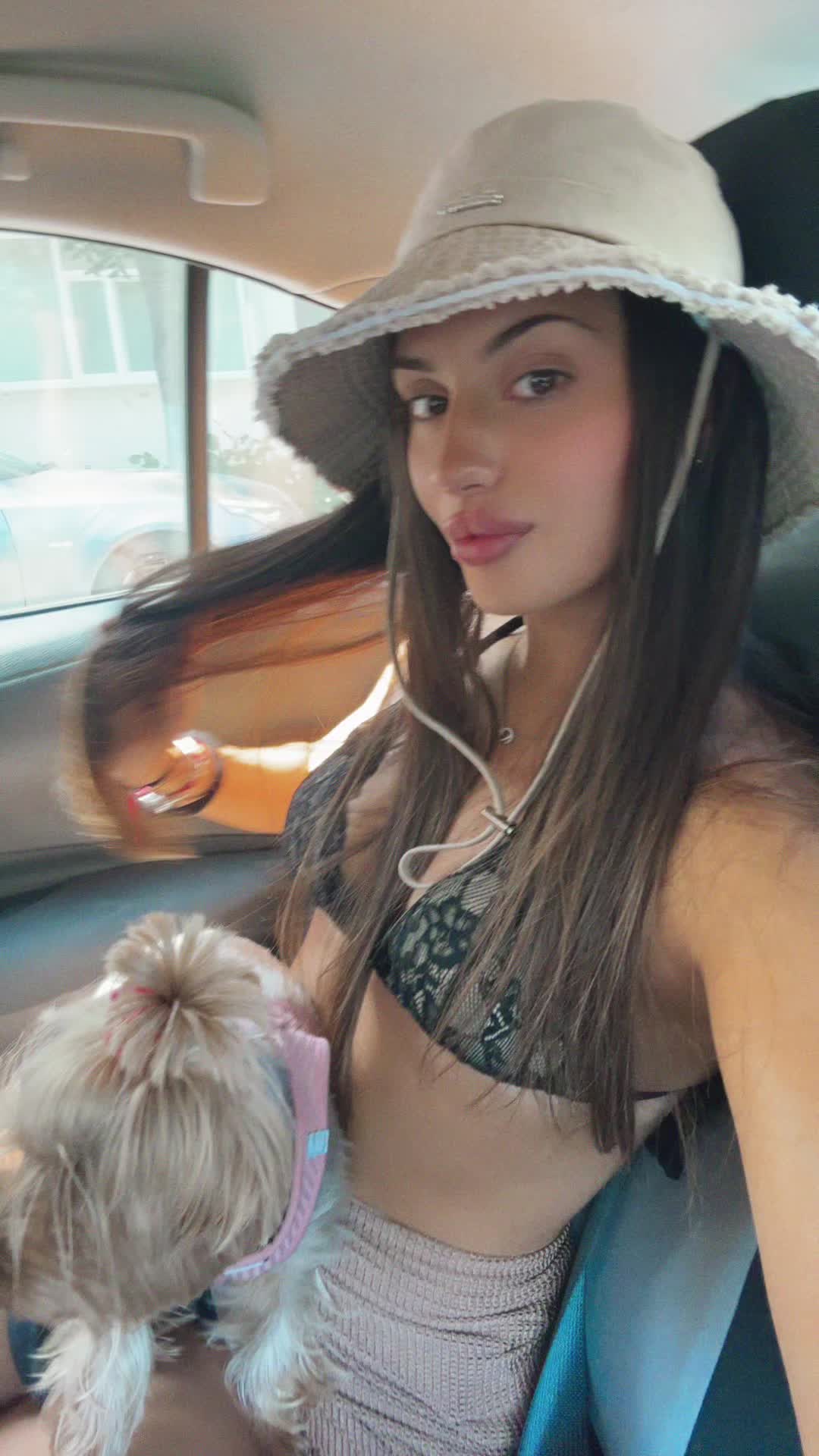 @Sesilia Peykova