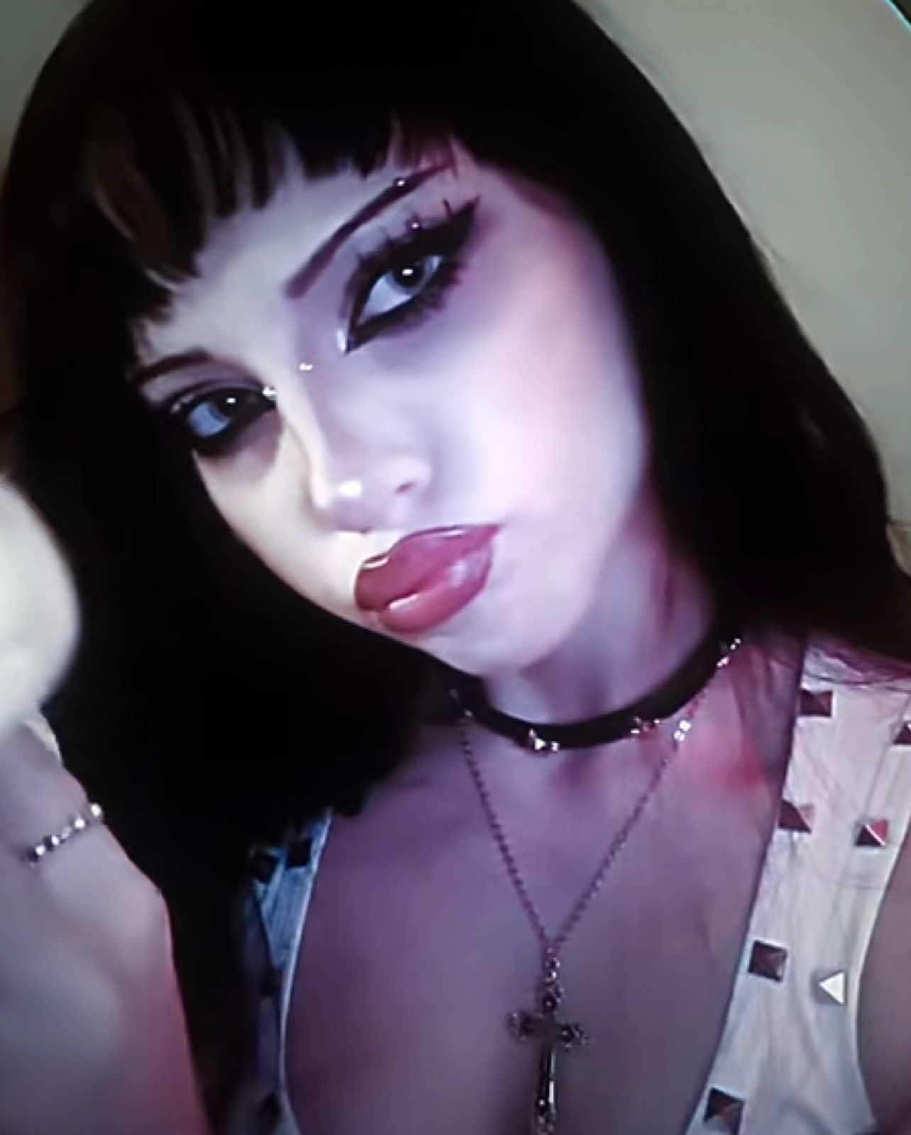 @𝐋𝐮𝐜𝐚𝐚 ༺♡༻