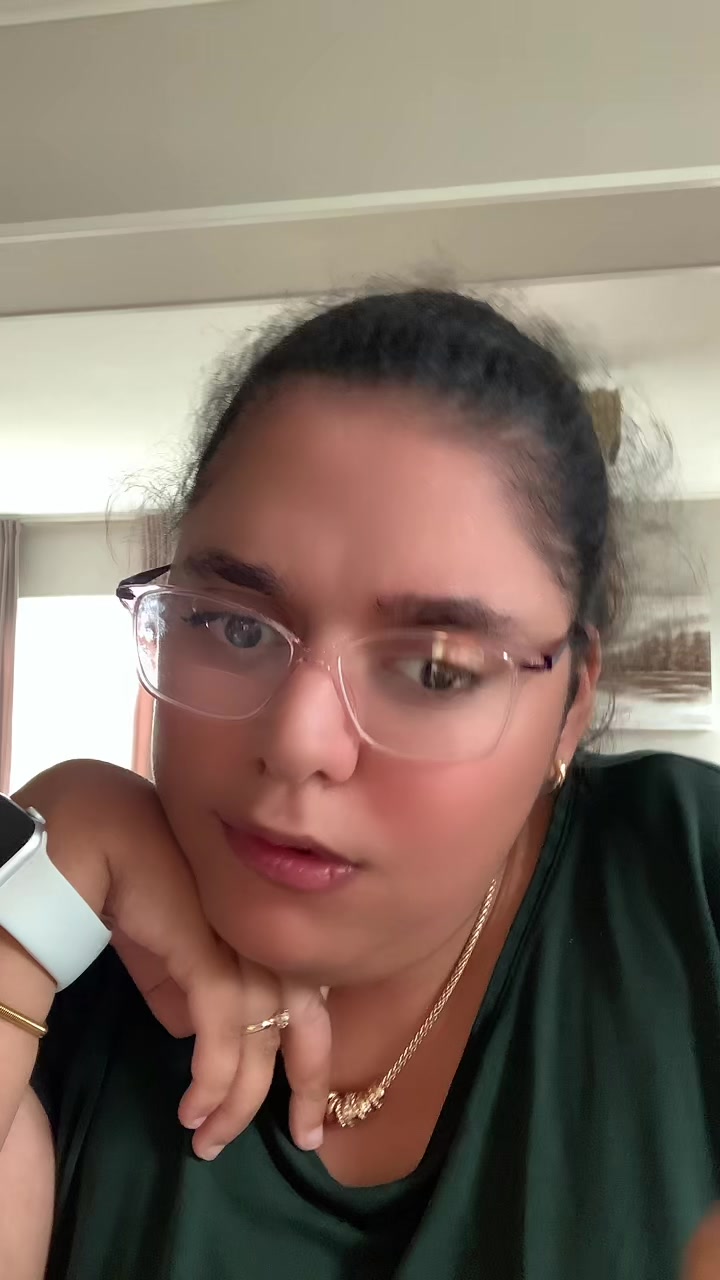 @QueenRana