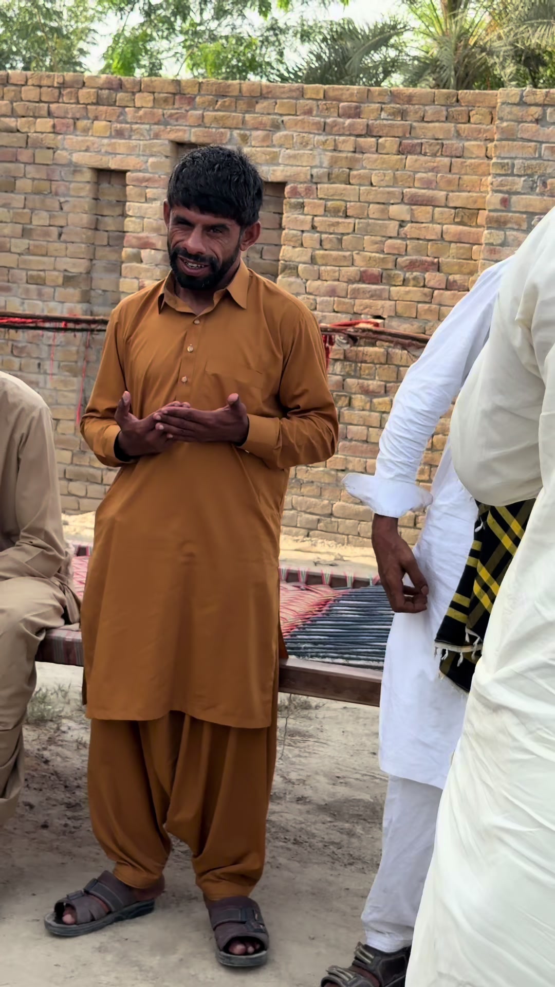 @Hakeem Shahbaz Baloch live