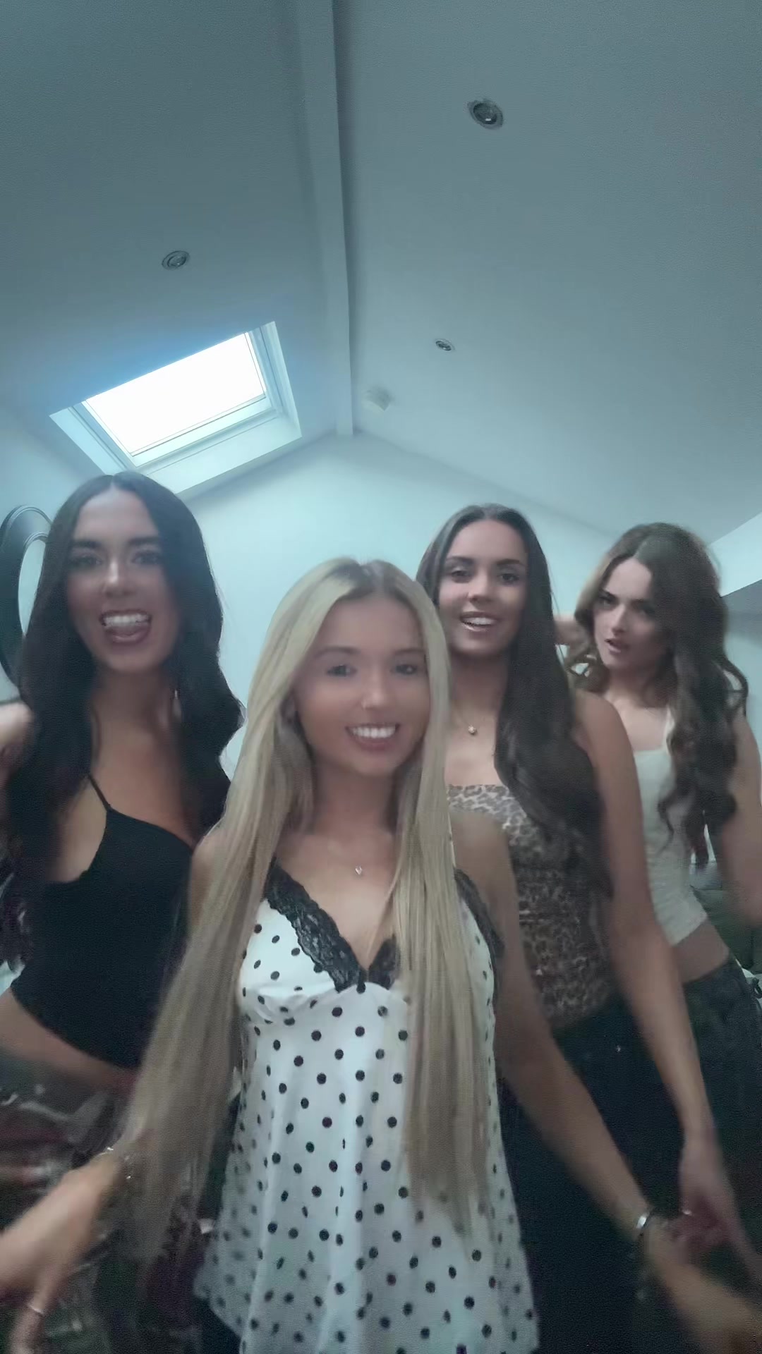 @Ella1 🤭