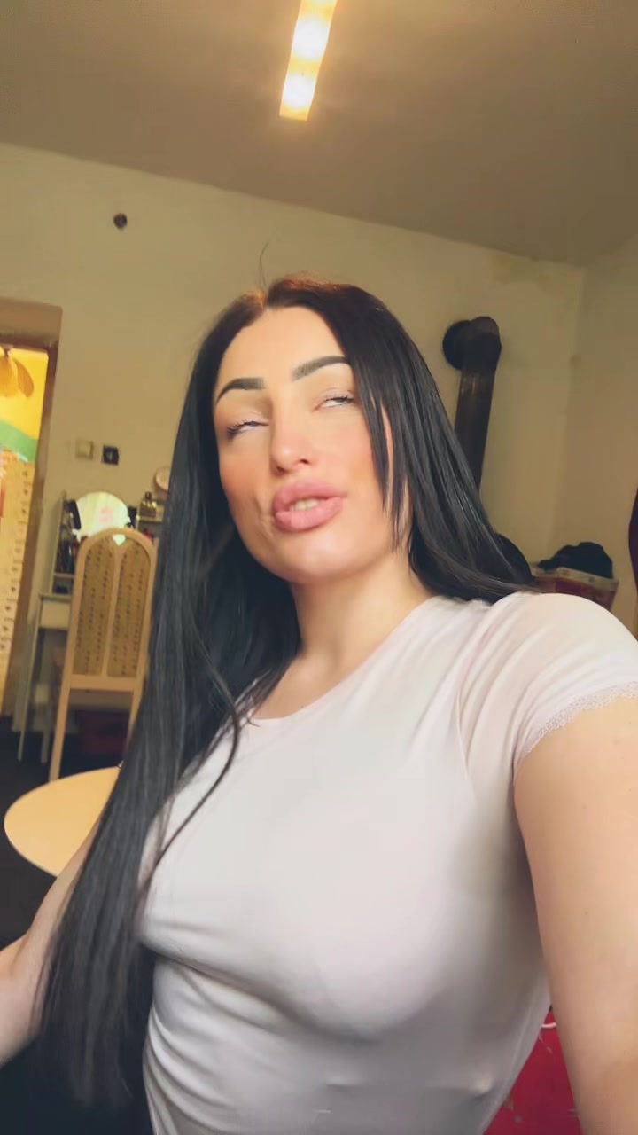 @🌺🌸Horv&aacute;thszem&eacute;lyesen🌸🌺