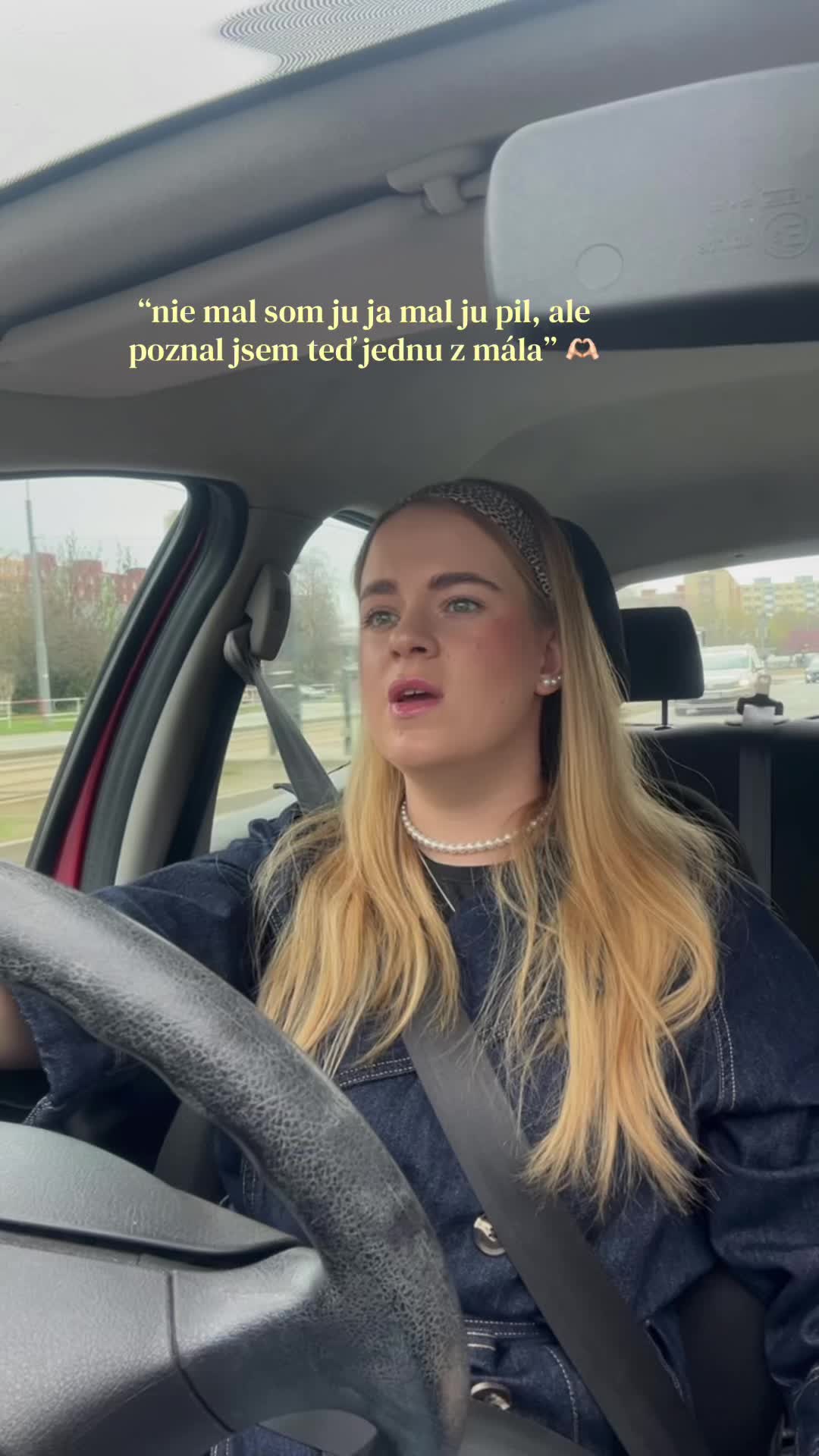 @Džulia🐒
