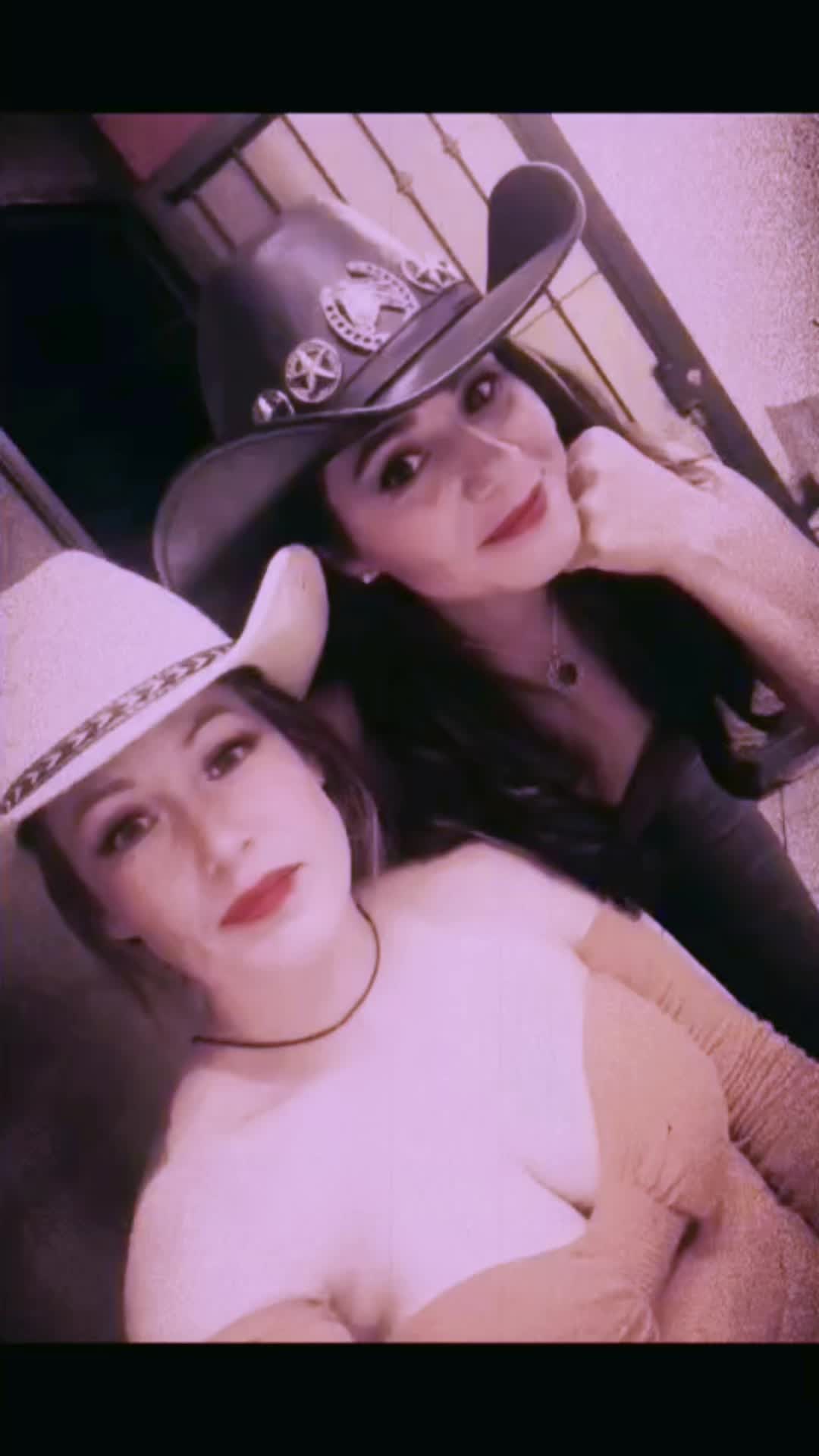 @monikitaayuu