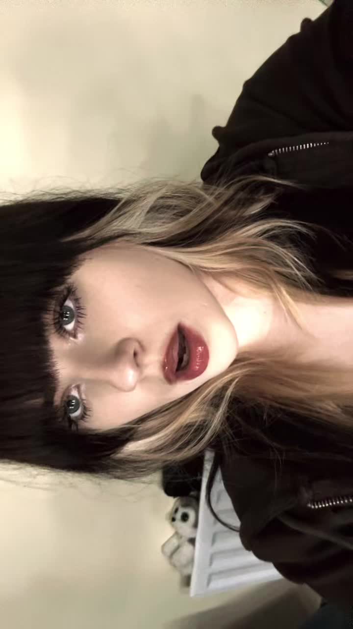 @xs0lt_v3ss3l