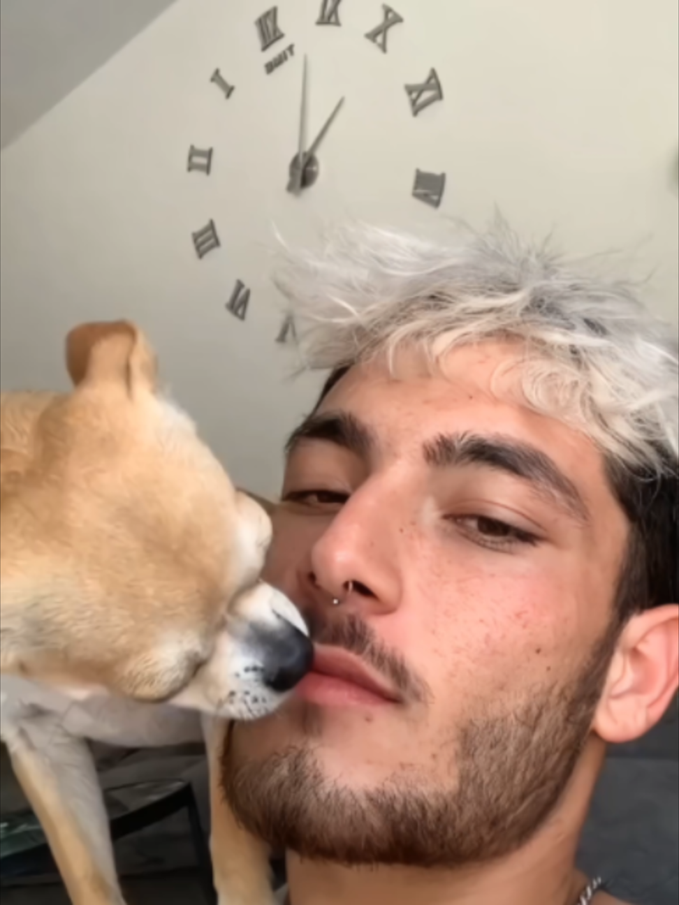 @CarloBueno