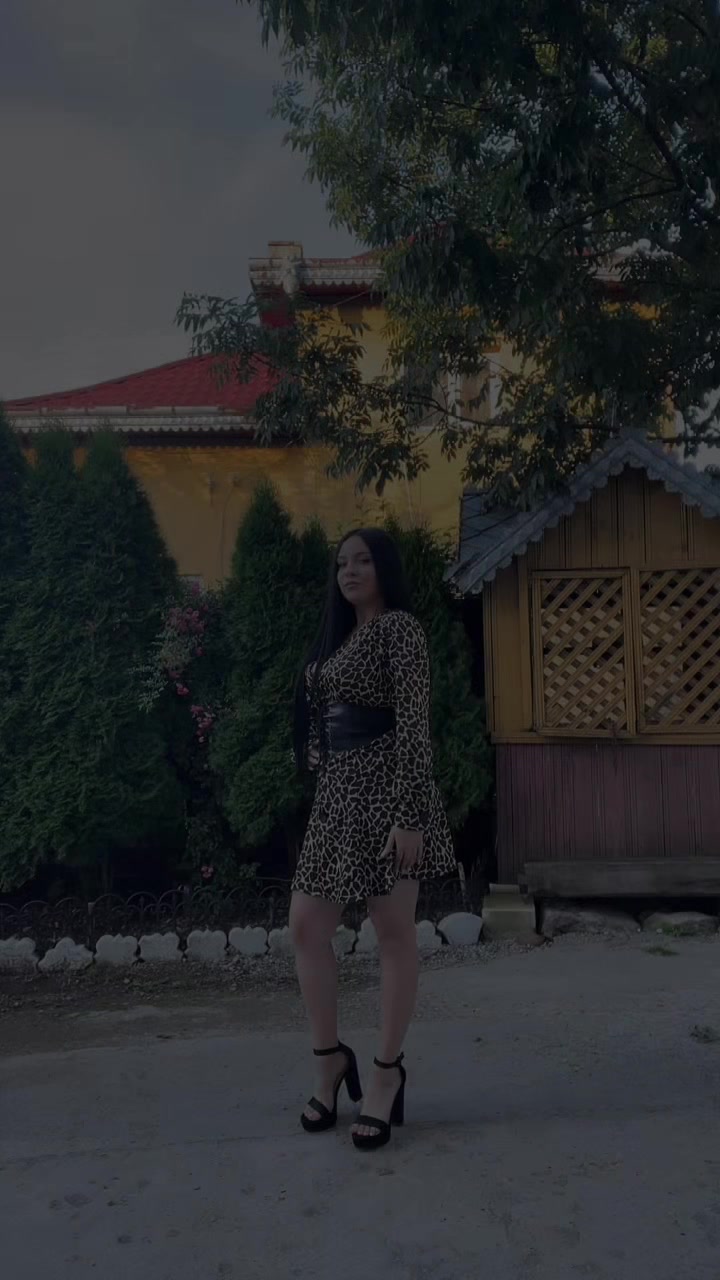 @Tina V&icirc;j&icirc;ila