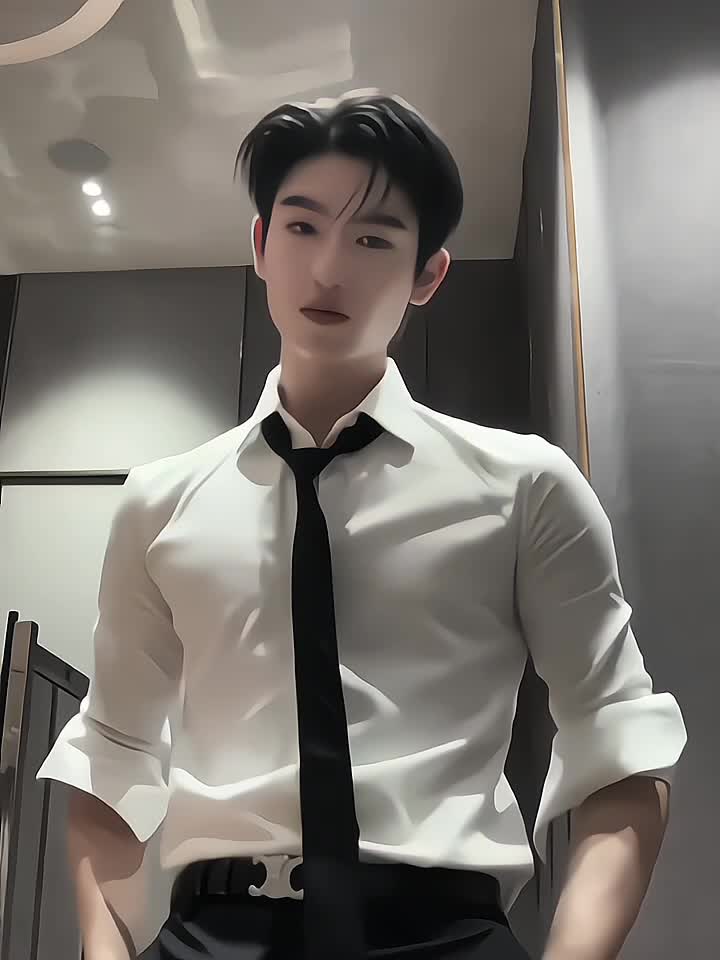 @女王