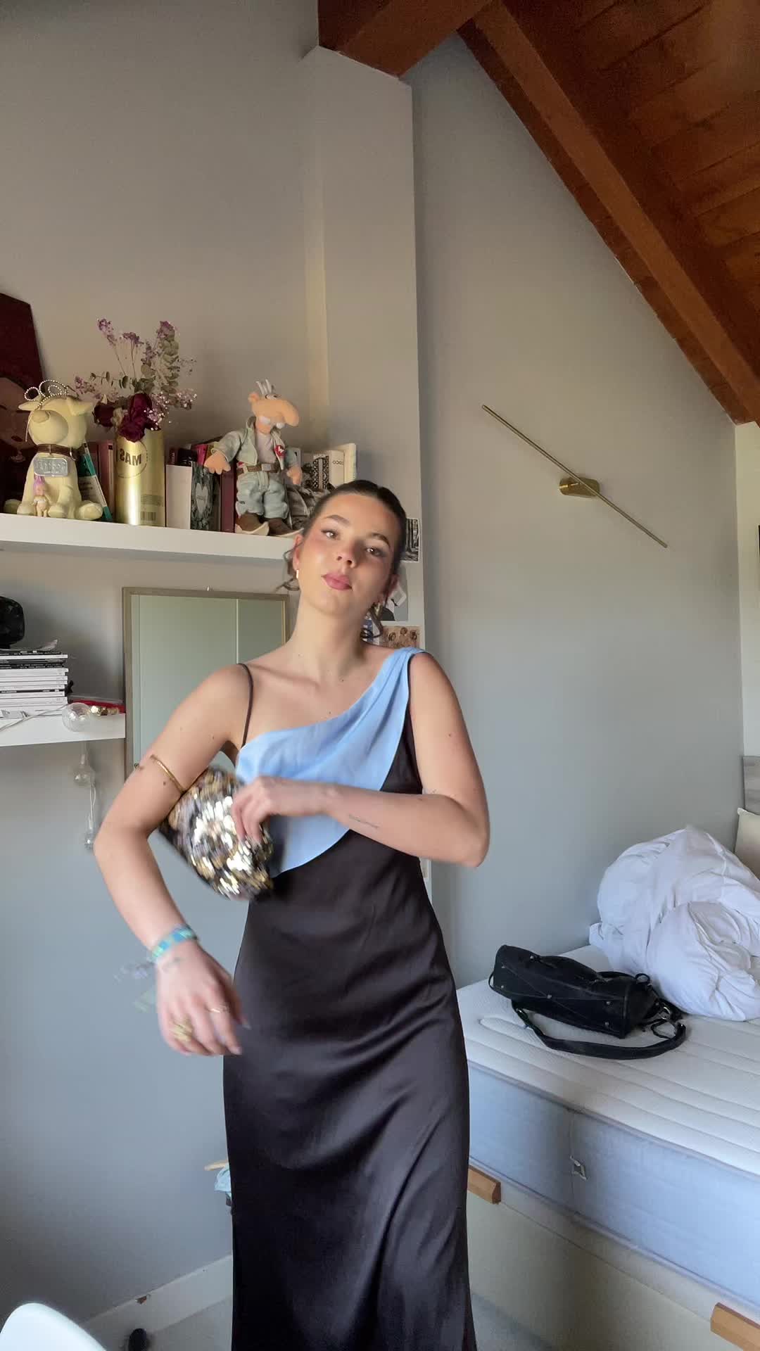 @me llamo claudia