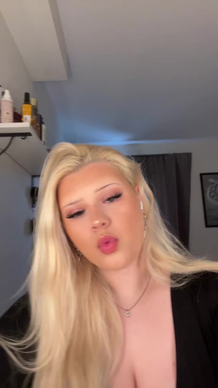 @𝓶𝓸𝓪 𝓓𝓲𝓶𝓫𝓮𝓻𝓰❤️