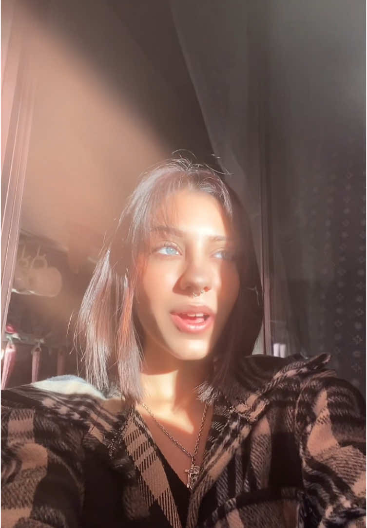 @𝐸 𝑅 𝒴🦥
