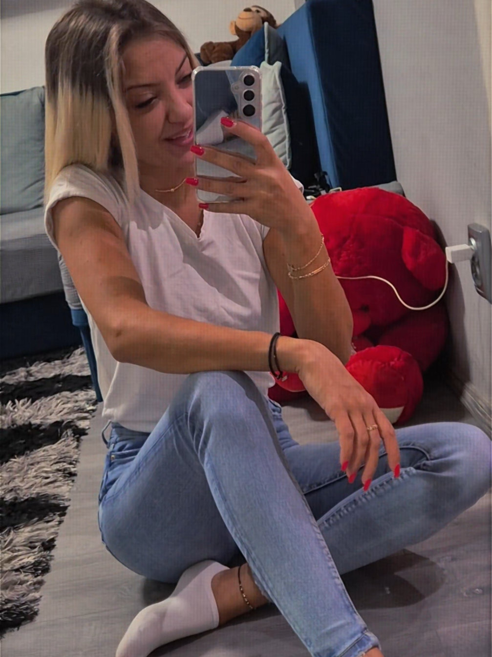 @Tina