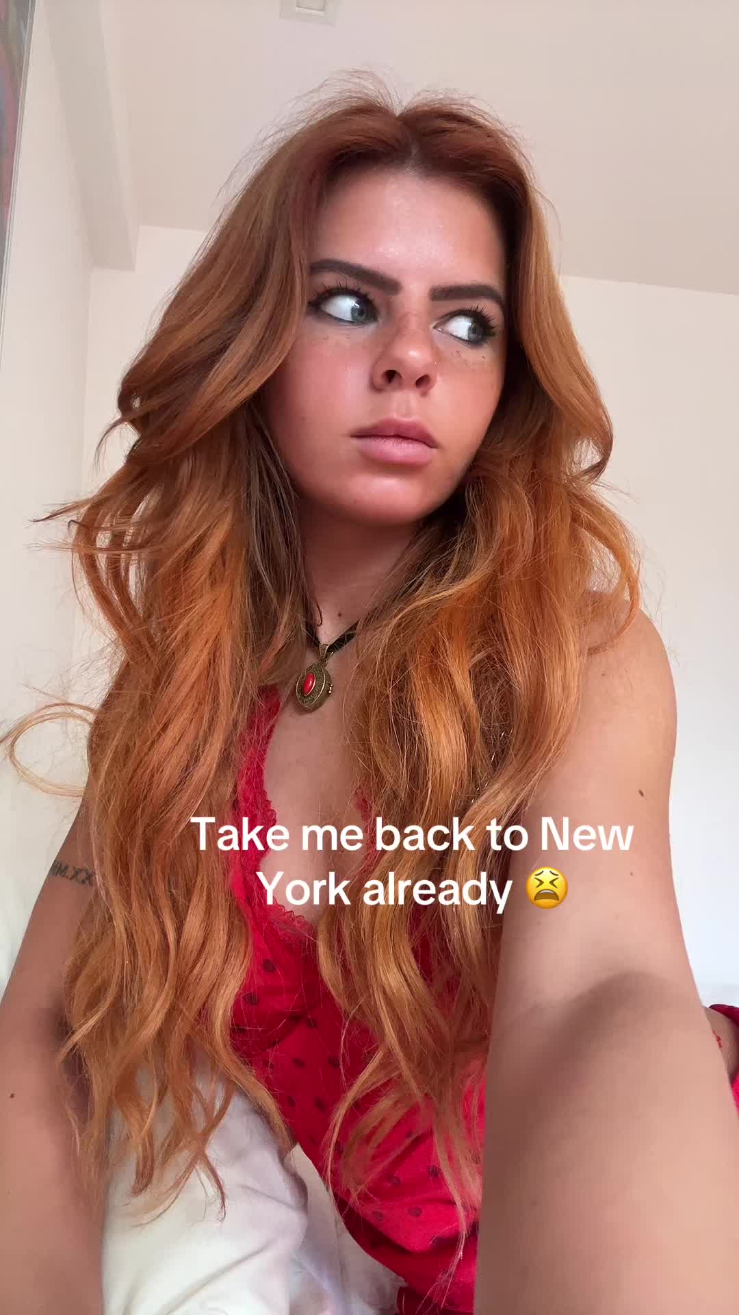 @⋆ ♱ ✩ Tegan Harris ✩ ♱ ⋆