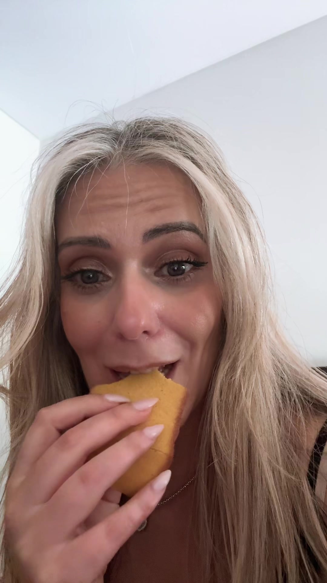 @CrisMelo
