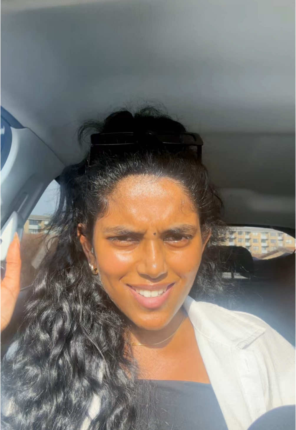 @Helena Navaratnam