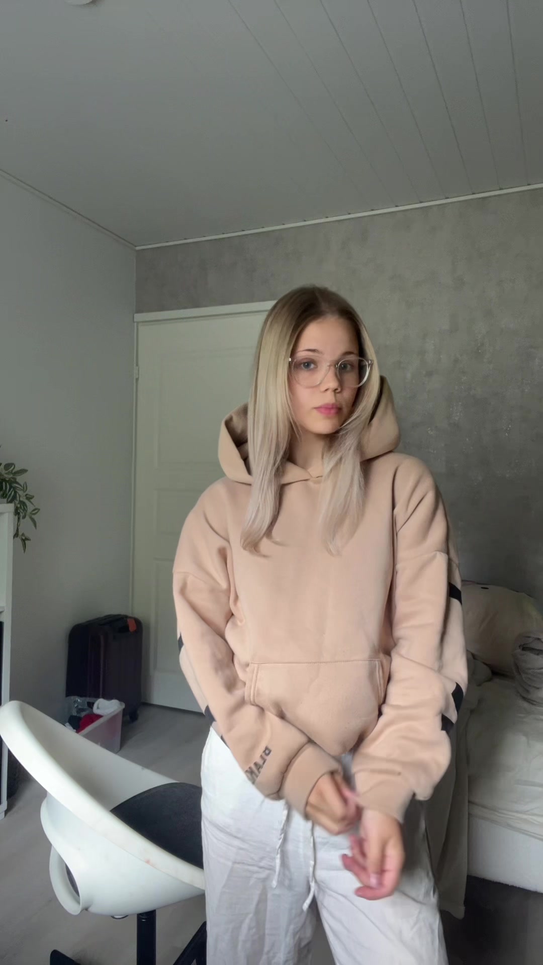 @Ronja.ee