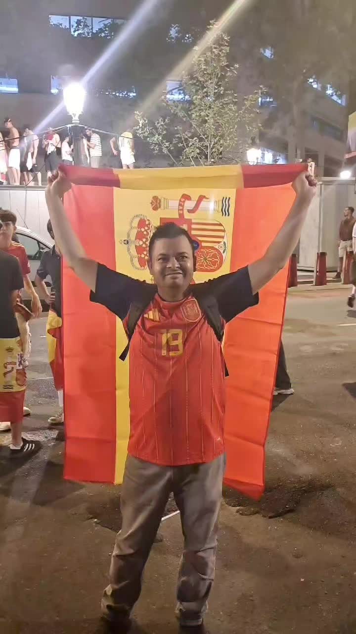 @Ronie Rezaul Karem 🇪🇦 🇧🇩