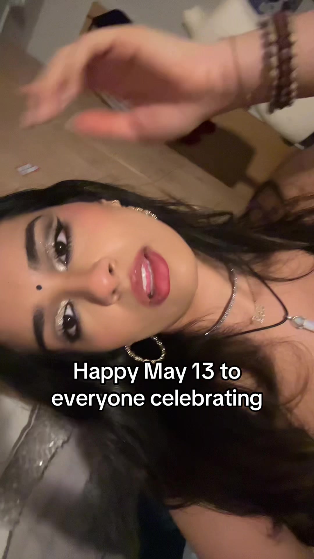 @vee