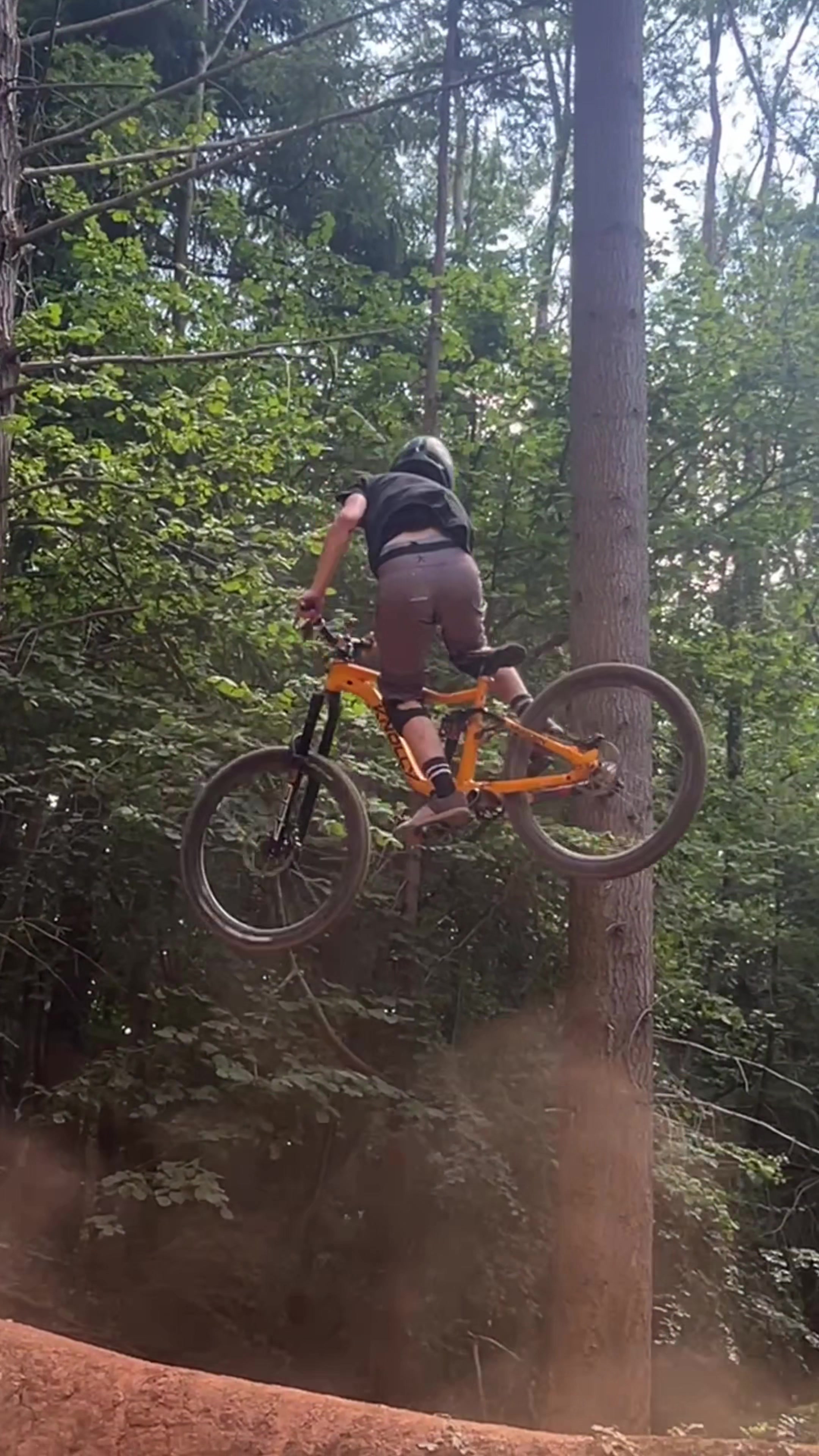 @harry___mtb