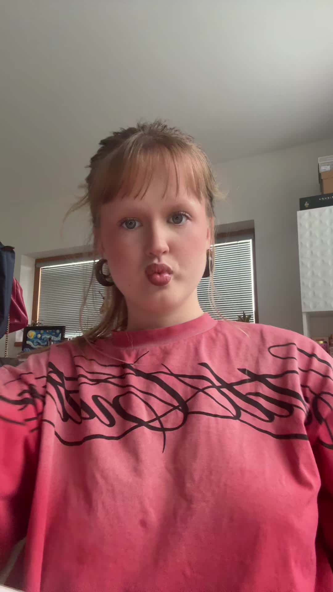 @️