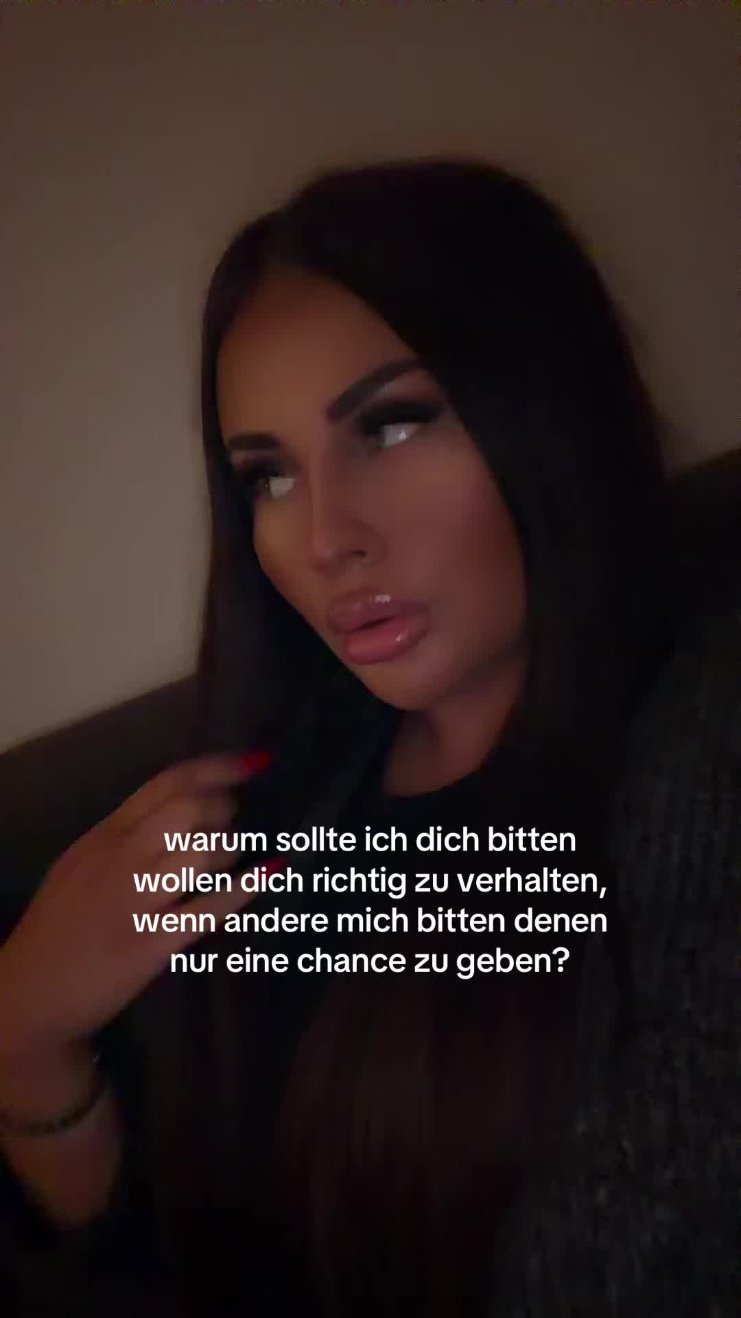 @𝐎 𝐥 𝐢 𝐯 𝐢 𝐚