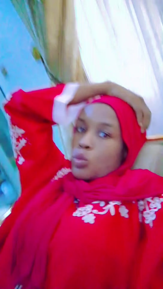 @Queen fatiya fmf