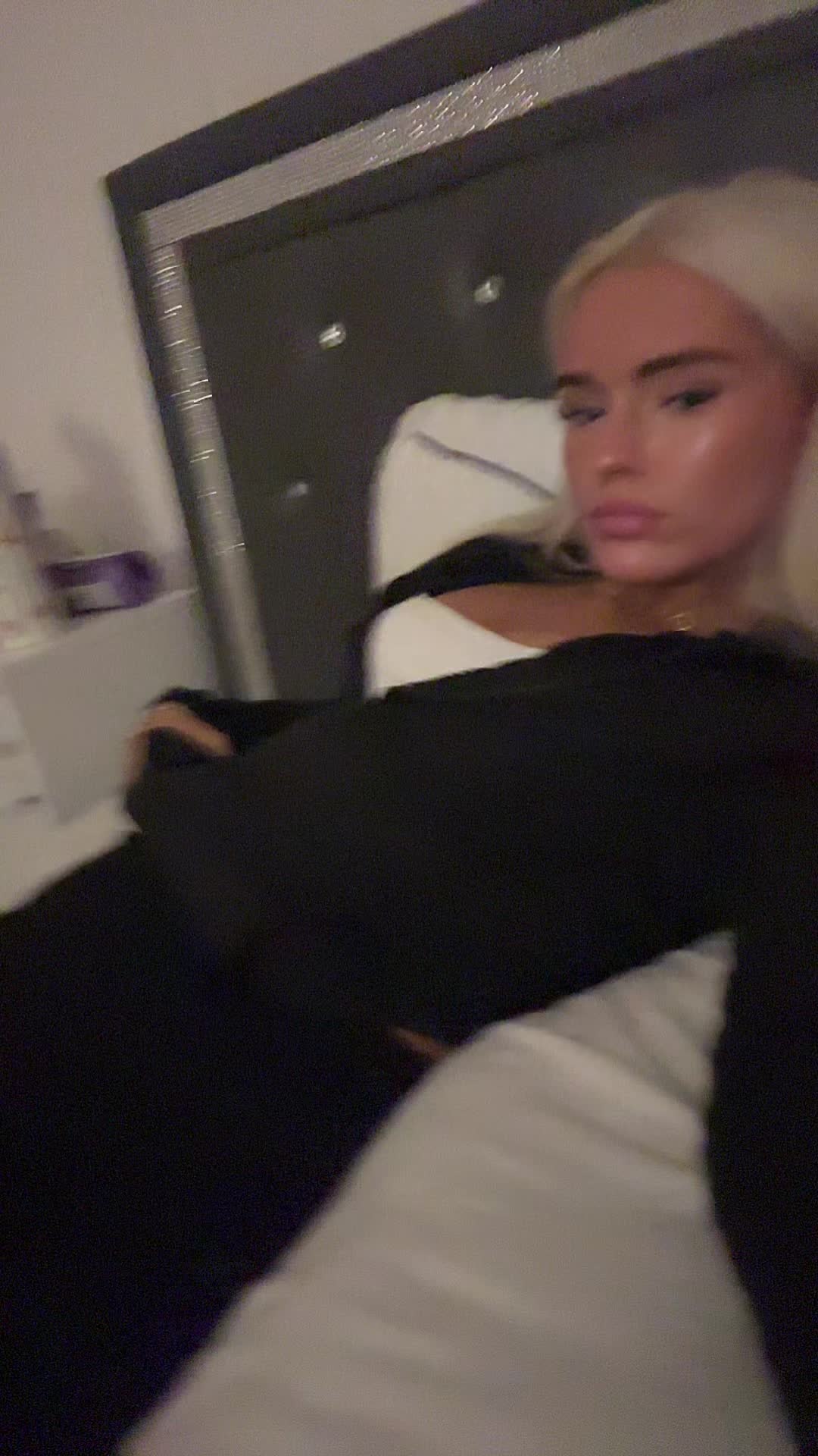 @demiii🤍😇x