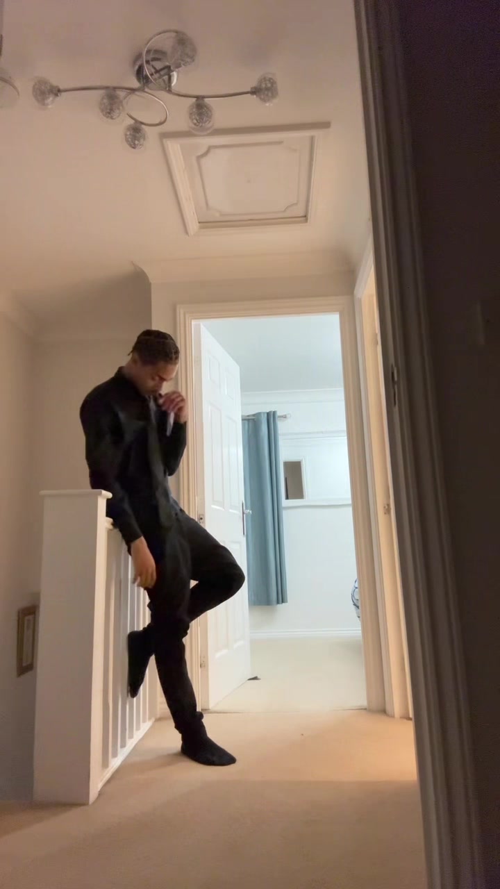 @Kz