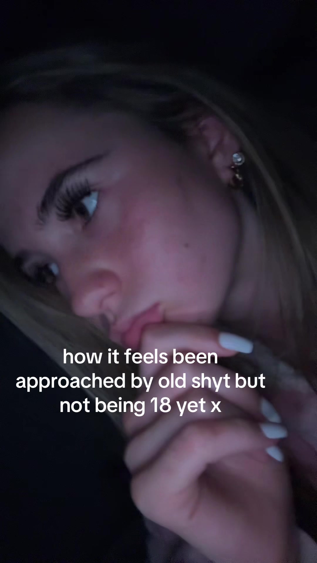 @️