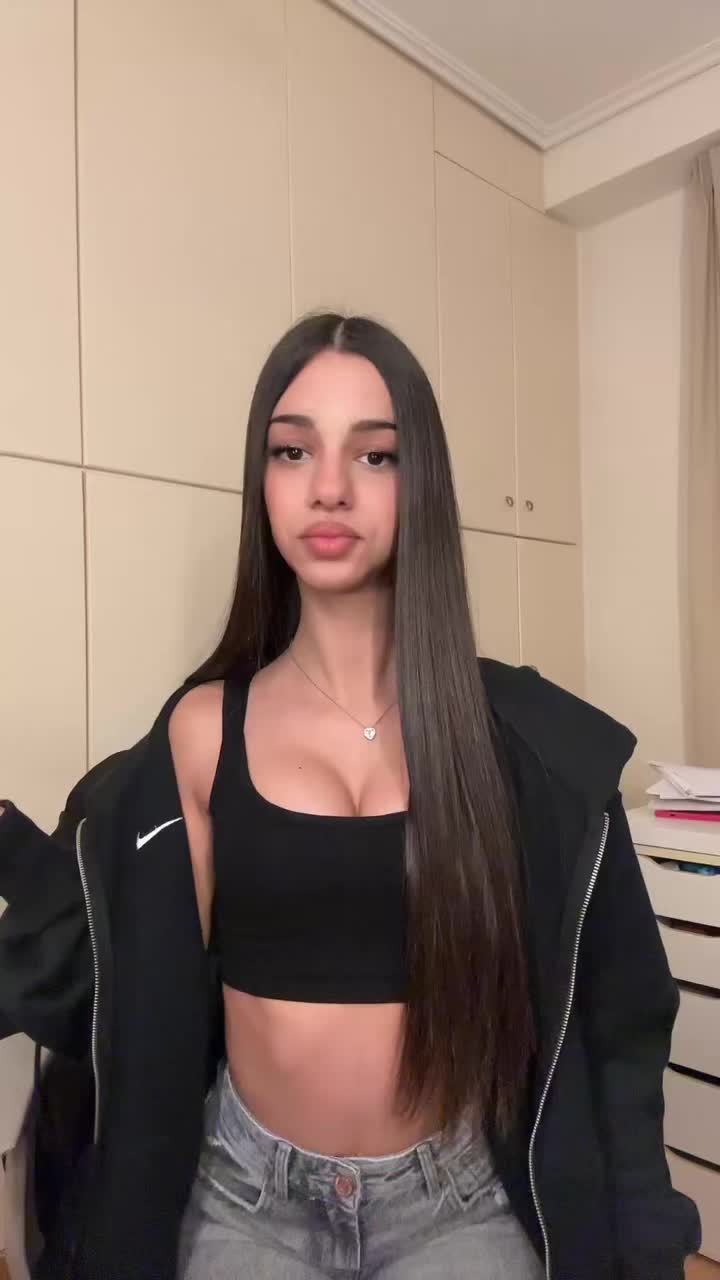 @𝑒𝓁𝑒𝒻𝓉𝒽𝑒𝓇𝒾𝒶