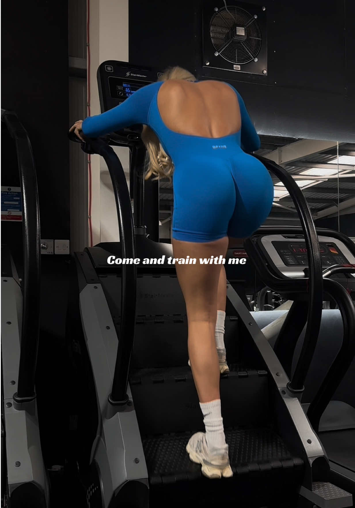 @ellececooper