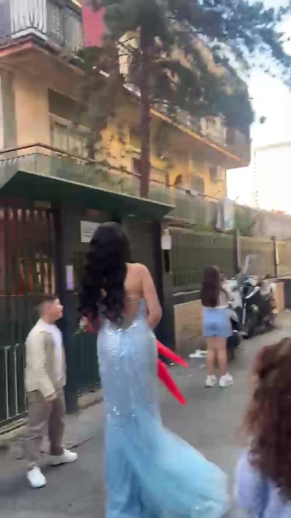 @veronica