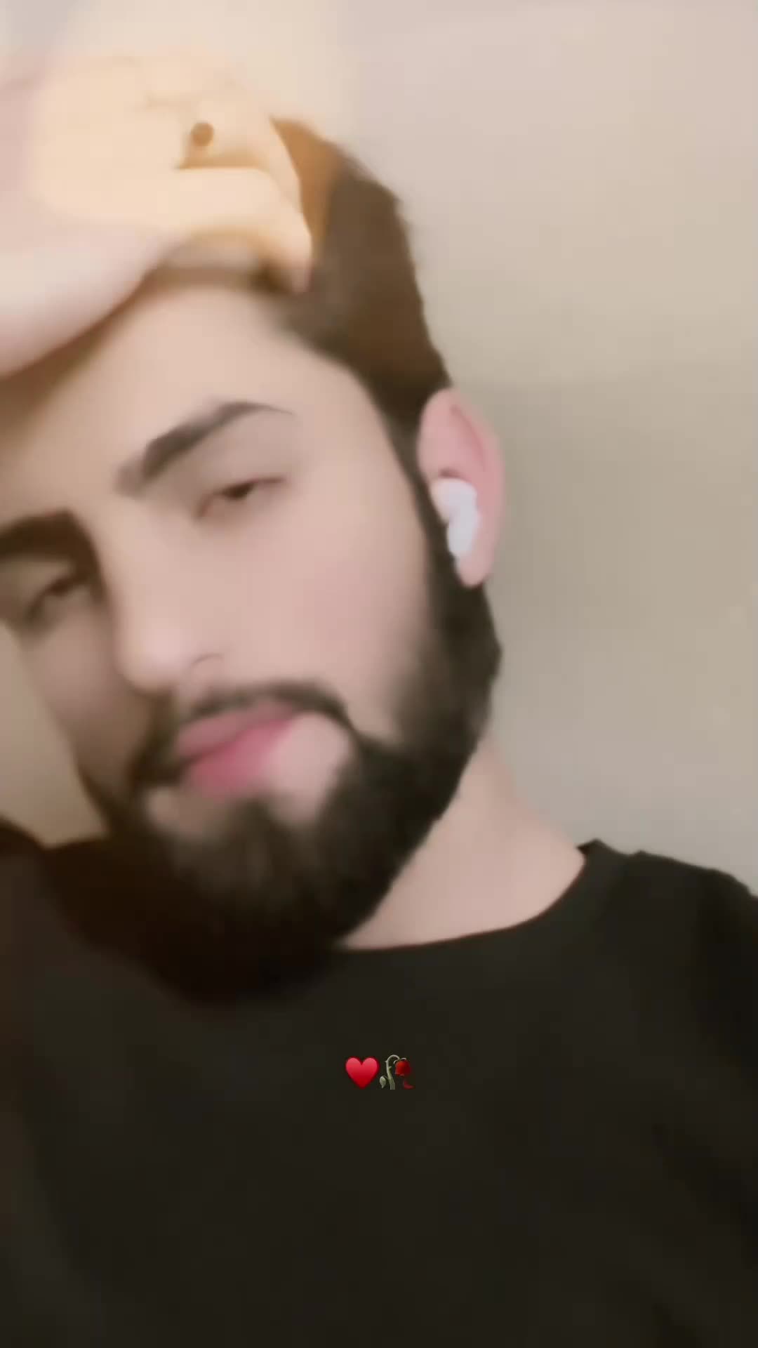 @Huسnain&bull;🖤🧸