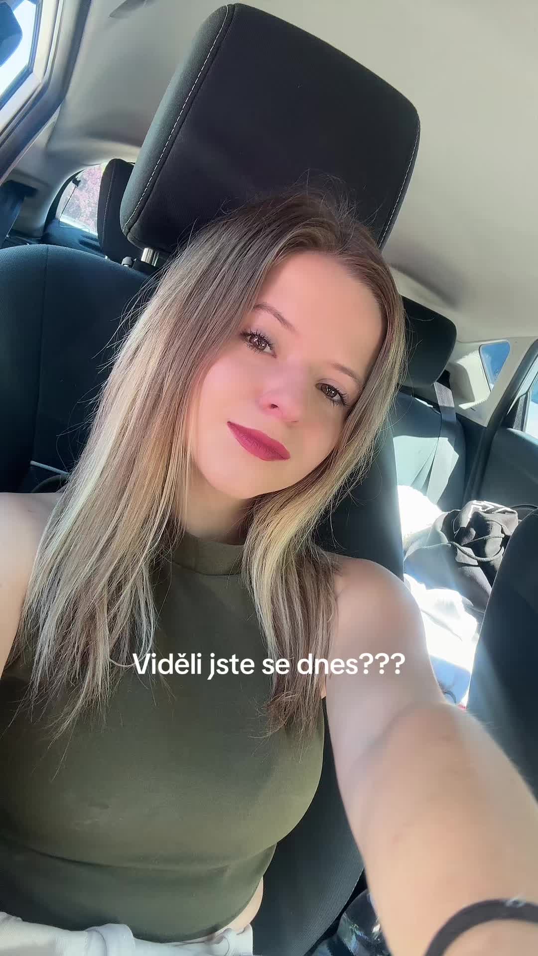 @KIKI ULRICHOVÁ