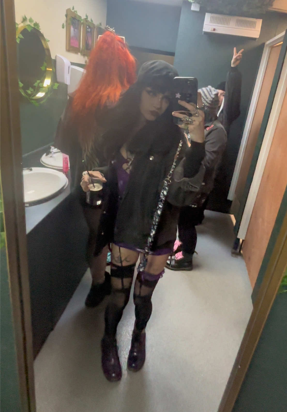 @Hallie._.alchemy