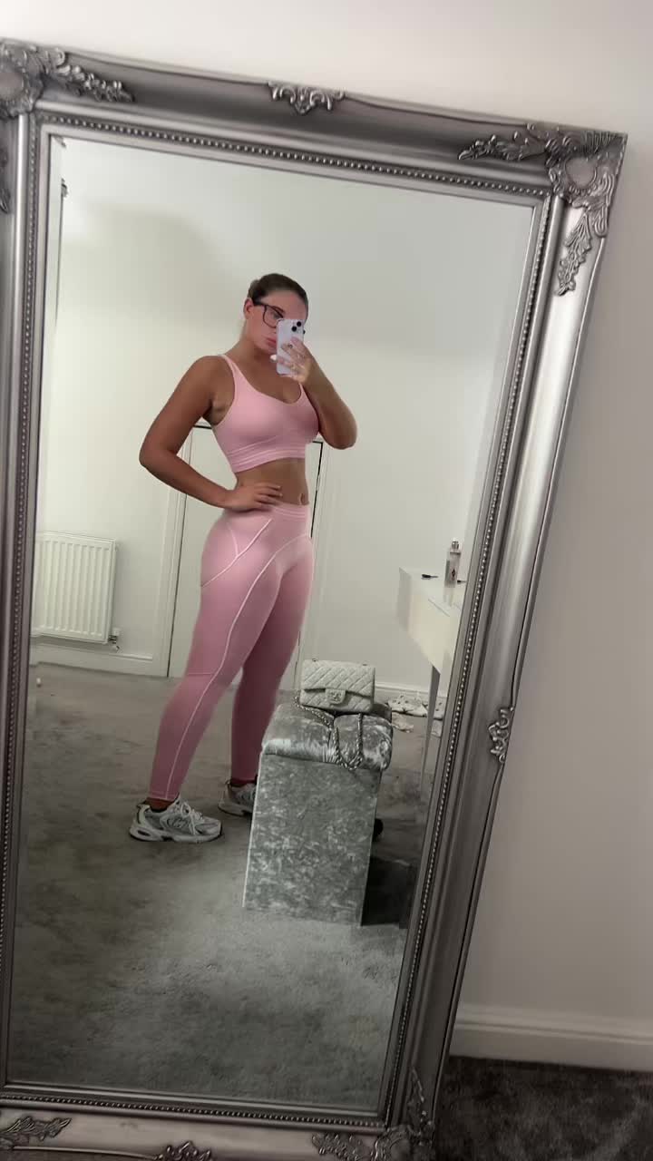 @_ells.abex