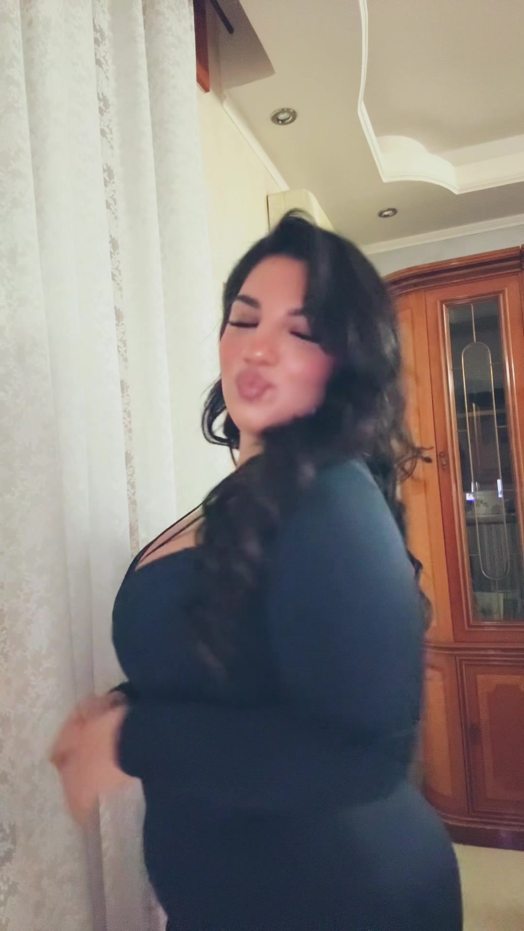 @Monica🍒🐆
