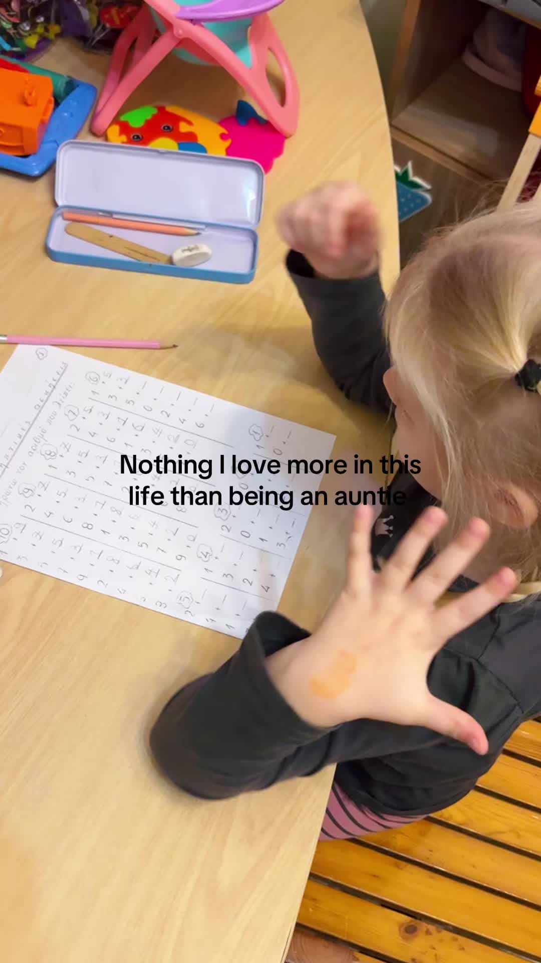 @patriciaglows2