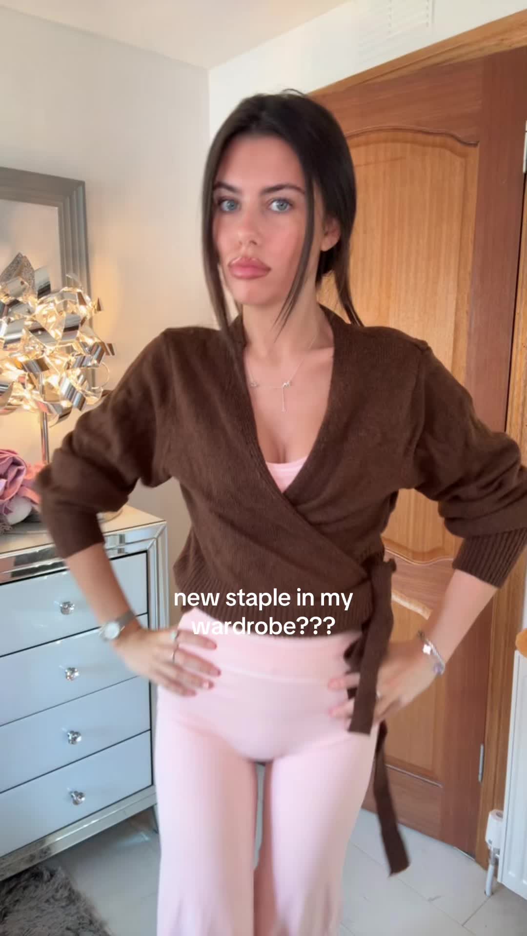 @poppylivingstonex