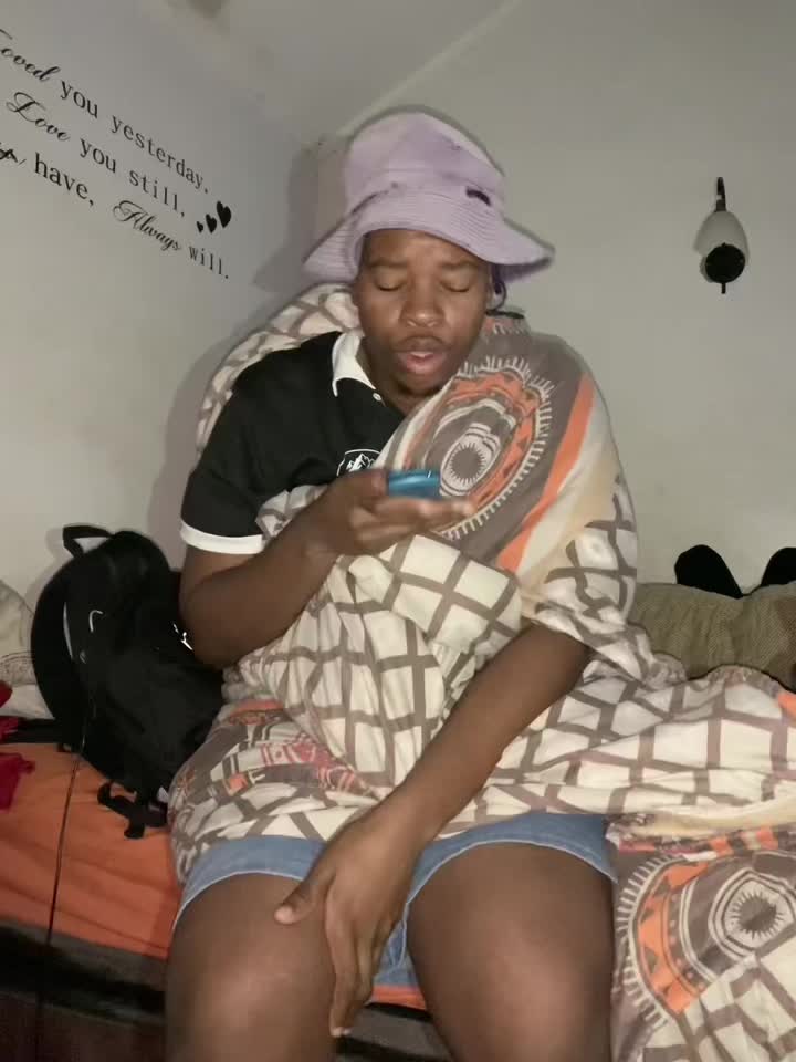 @karabolixious