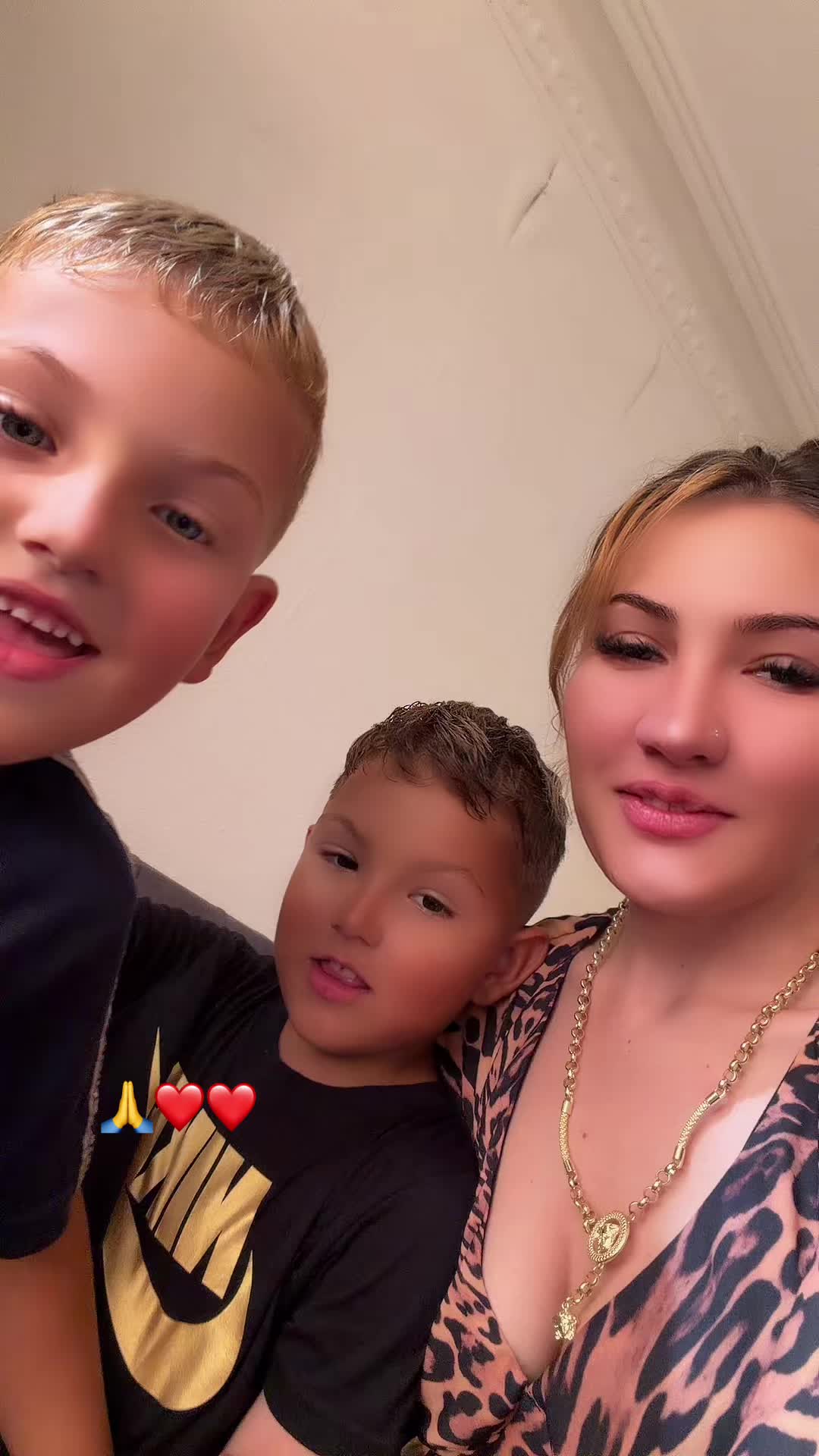 @Alexandra Nikolas Ianis