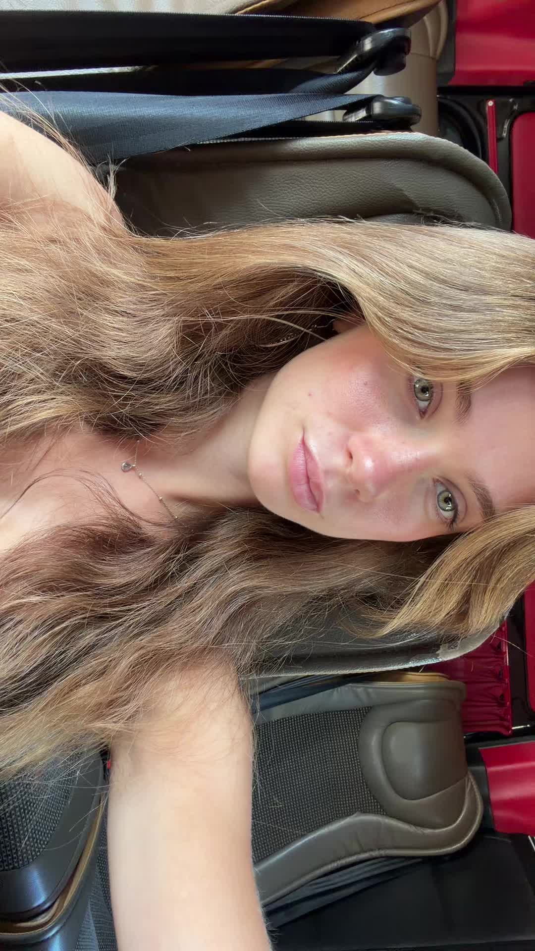 @Laorejaaa