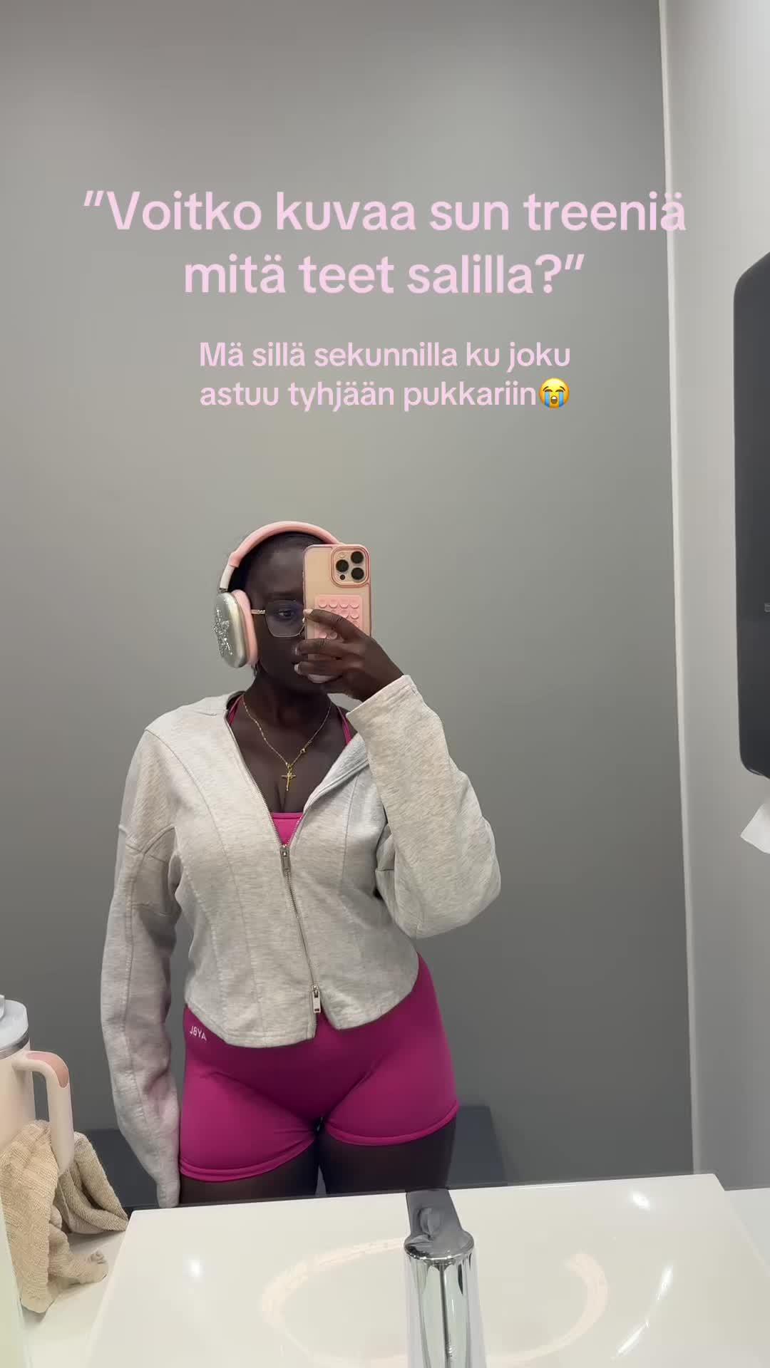 @Monicà Kuek🖤