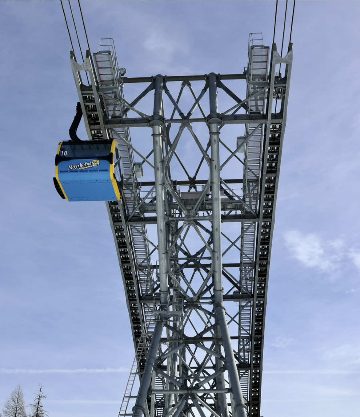 @Seilbahnen_Ropeways