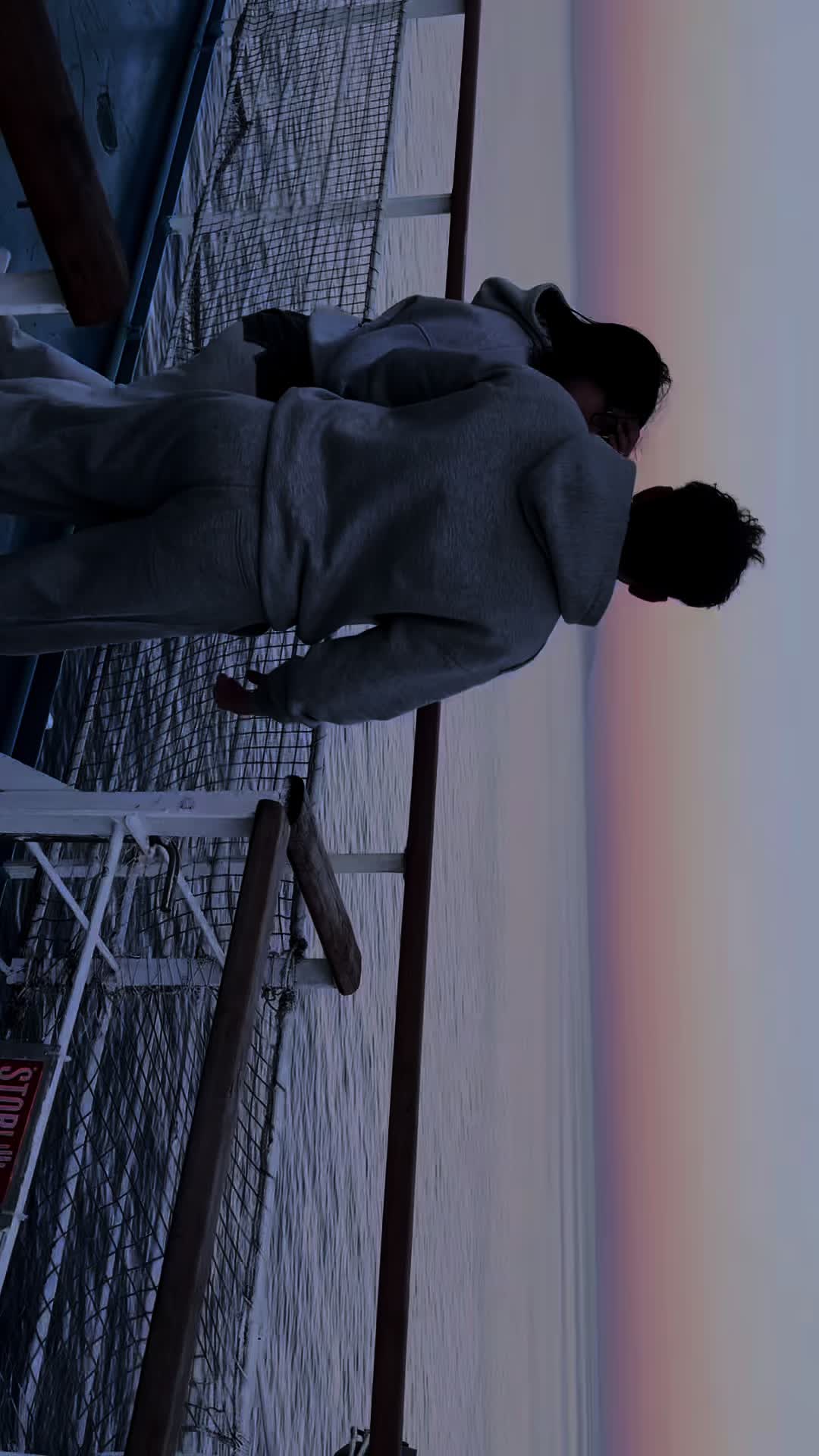 @✞