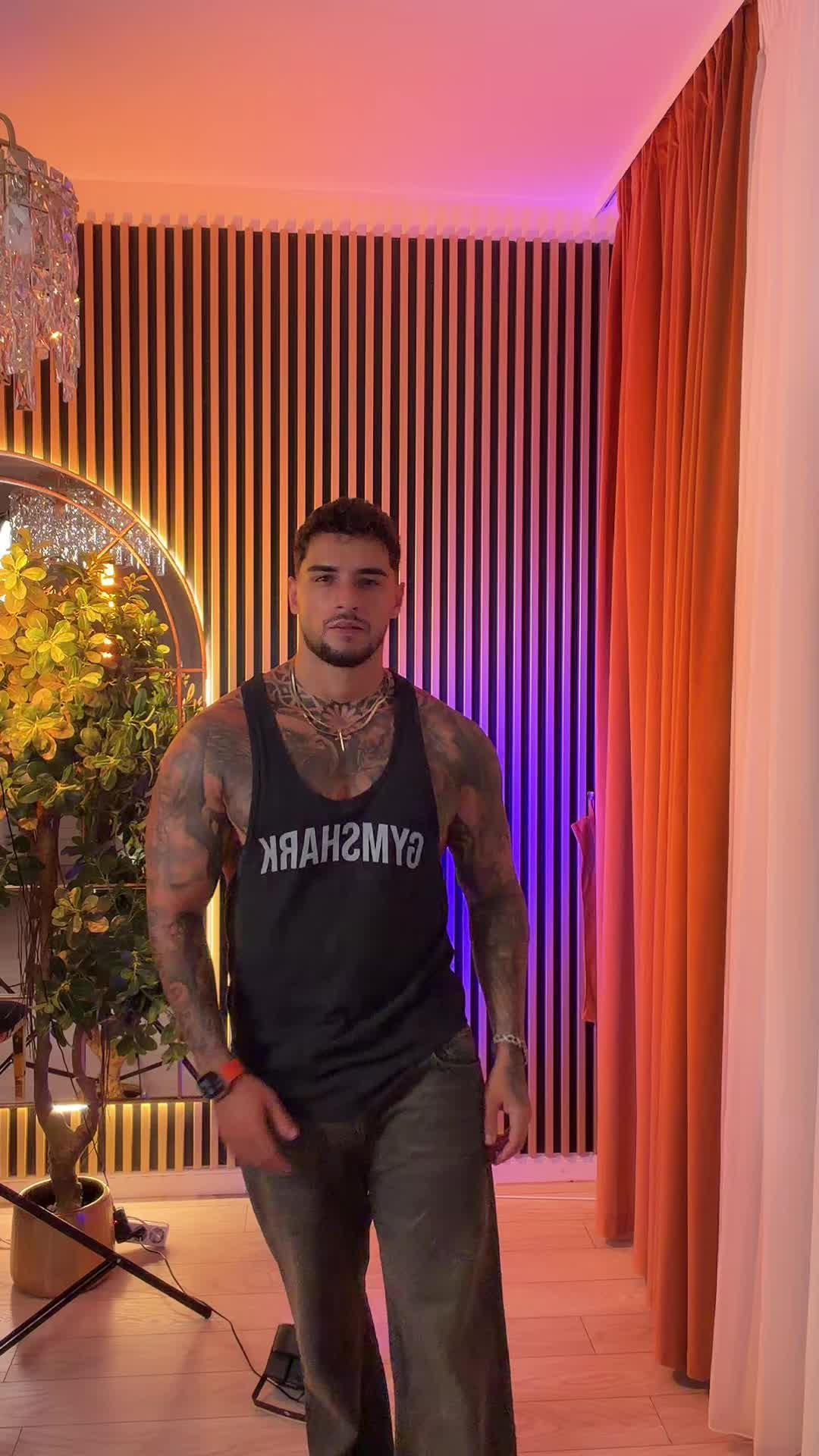 @🦁𝐂𝐇𝐑𝐈𝐒𝐓𝐈𝐀𝐍 𝐋𝐈𝐎𝐍